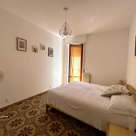 Casa Mare Paola شقة فولّونيكا